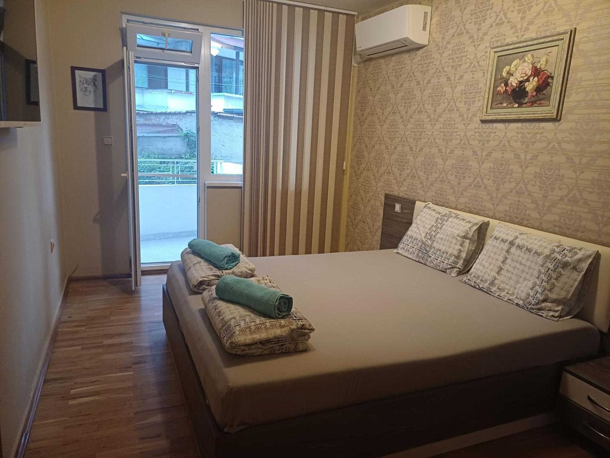 Апартаменти И Стаи За Гости Анхиало Pomorie Exterior photo